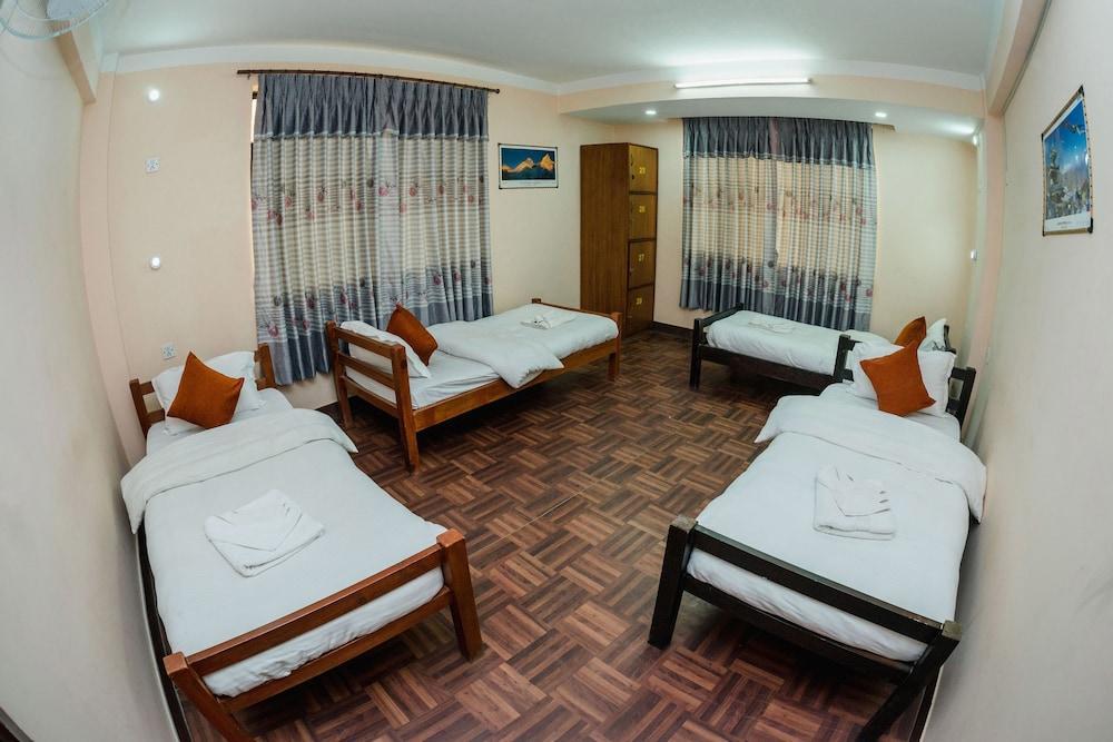 Famous House Kathmandu Pansiyon Dış mekan fotoğraf
