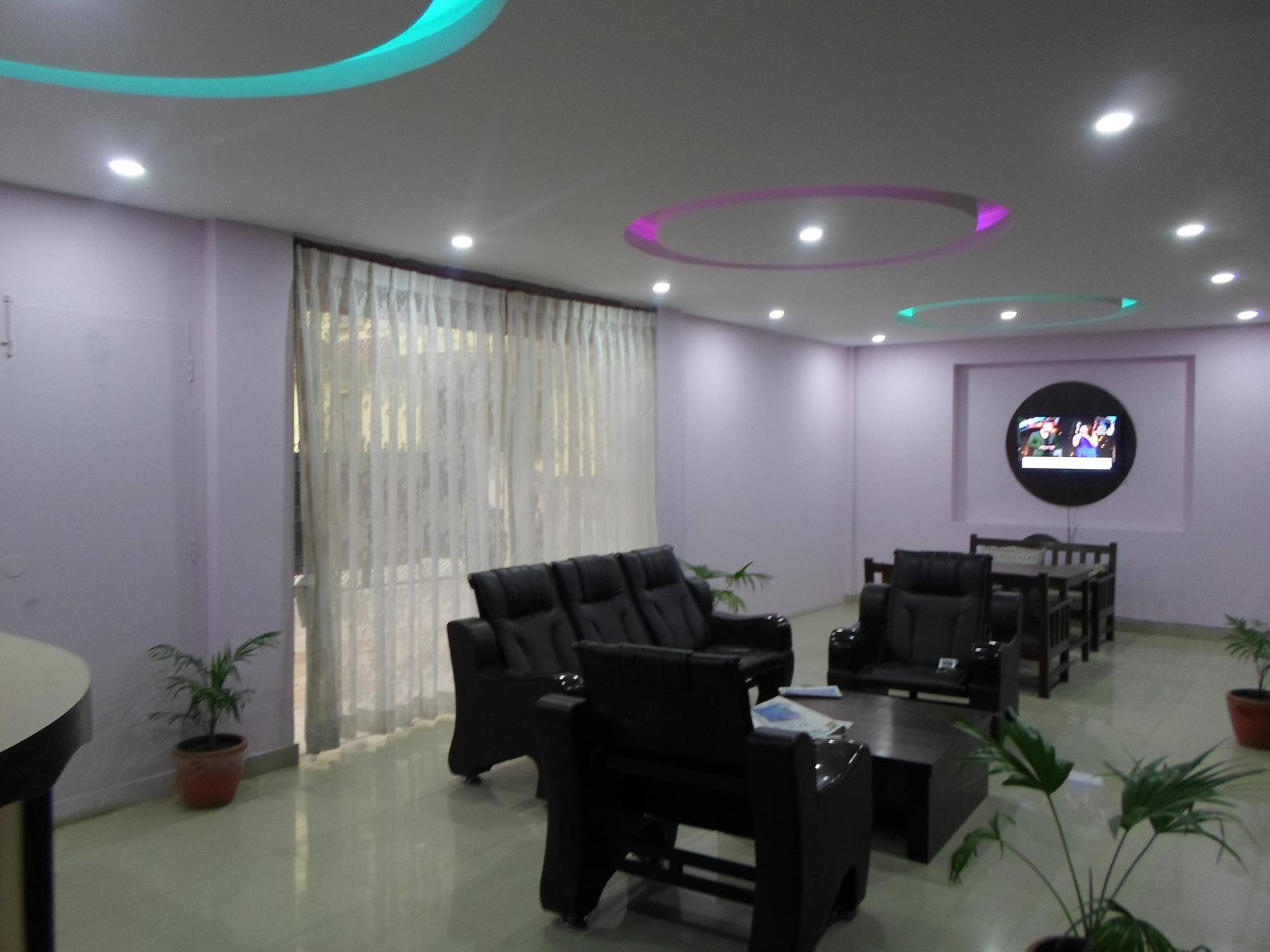 Famous House Kathmandu Pansiyon Dış mekan fotoğraf