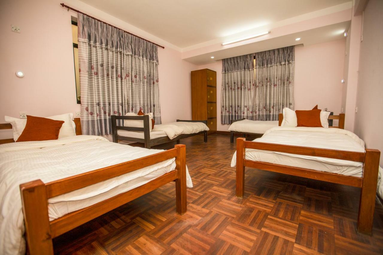 Famous House Kathmandu Pansiyon Dış mekan fotoğraf