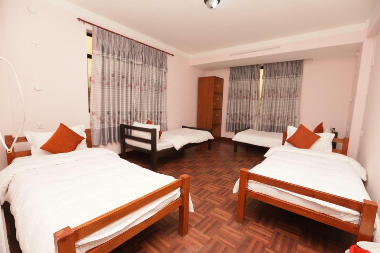 Famous House Kathmandu Pansiyon Dış mekan fotoğraf