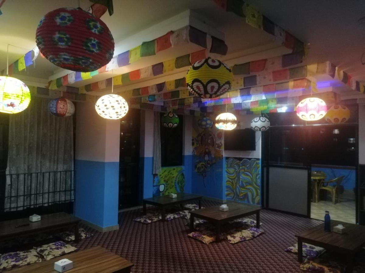 Famous House Kathmandu Pansiyon Dış mekan fotoğraf