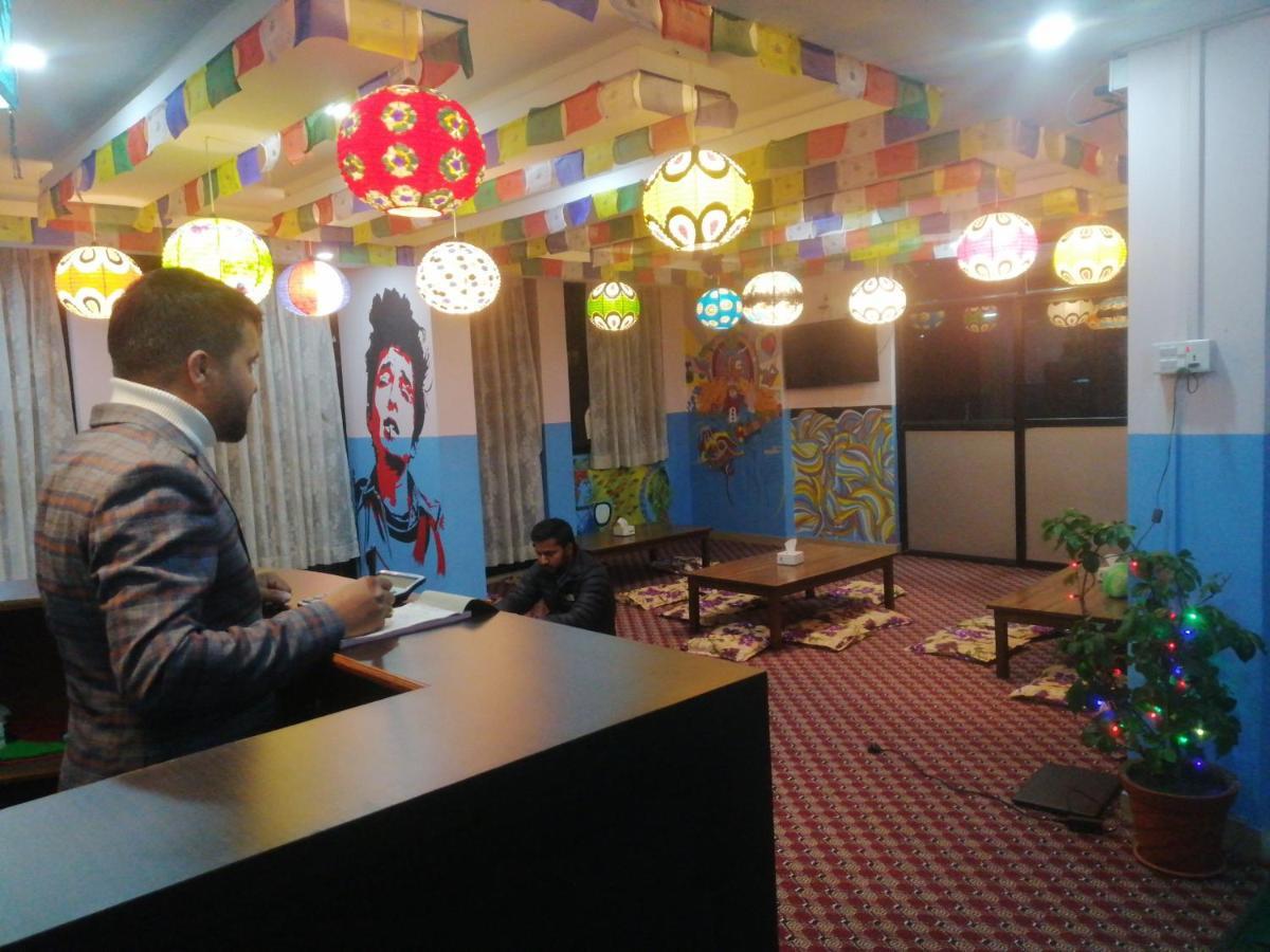 Famous House Kathmandu Pansiyon Dış mekan fotoğraf